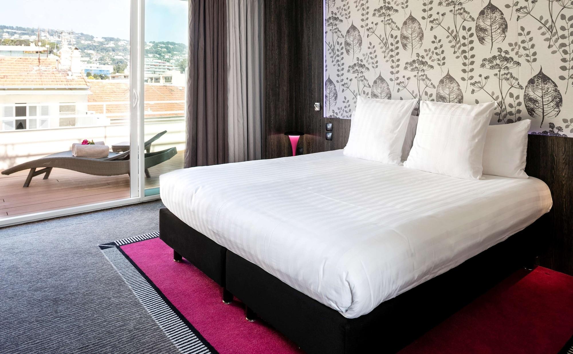 Best Western Premier Le Patio Des Artistes Wellness Jacuzzi Cannes Buitenkant foto