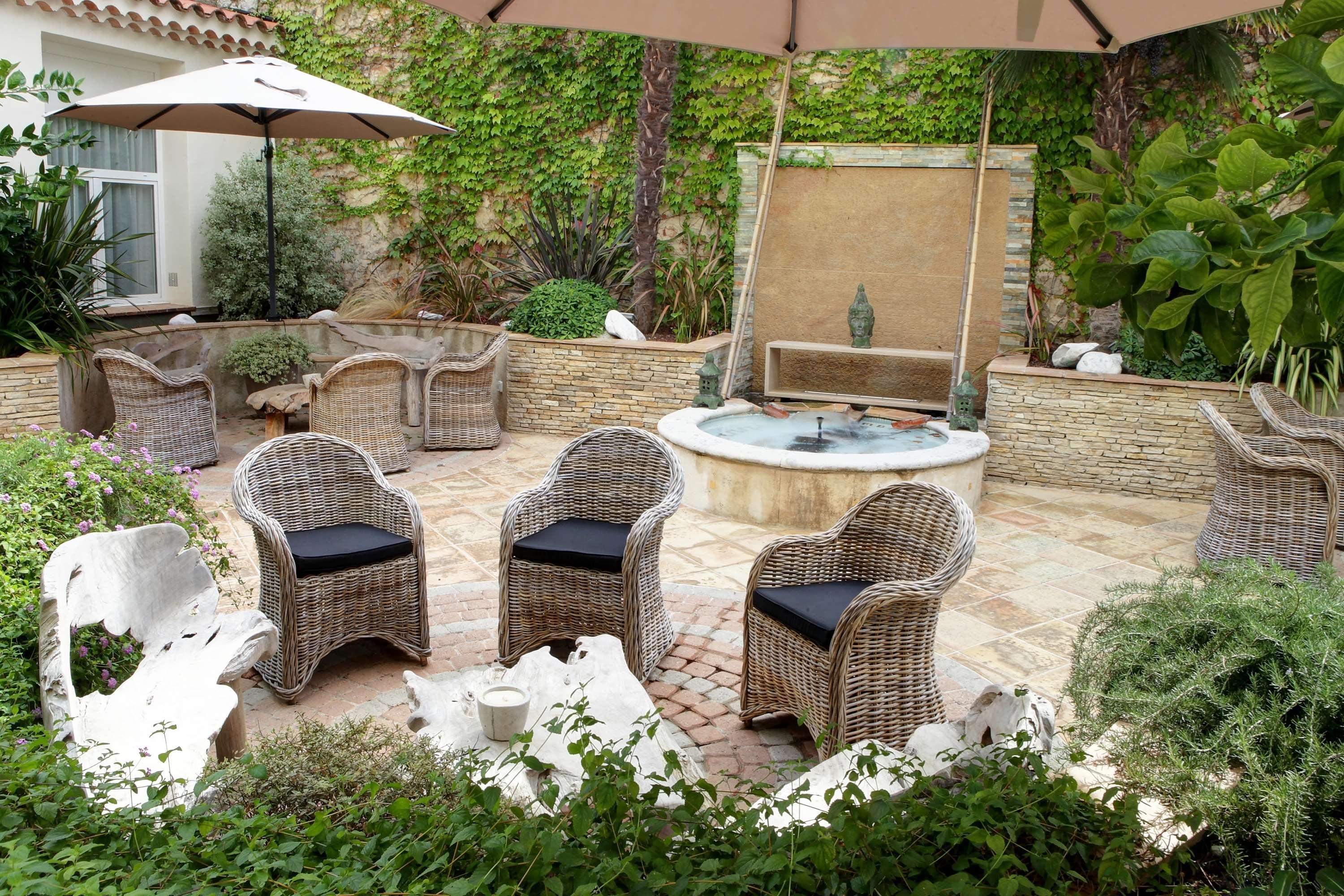 Best Western Premier Le Patio Des Artistes Wellness Jacuzzi Cannes Buitenkant foto