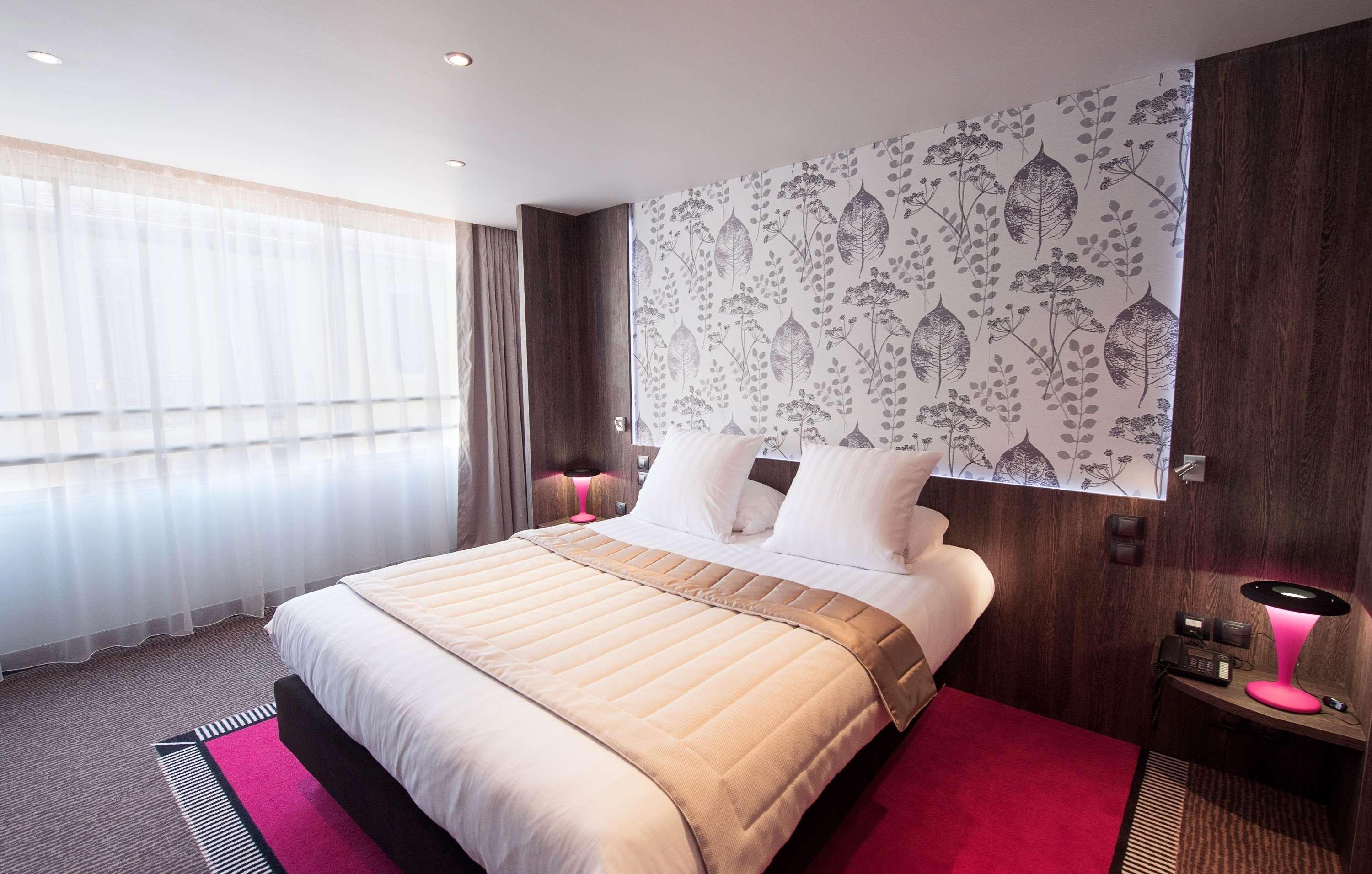 Best Western Premier Le Patio Des Artistes Wellness Jacuzzi Cannes Buitenkant foto