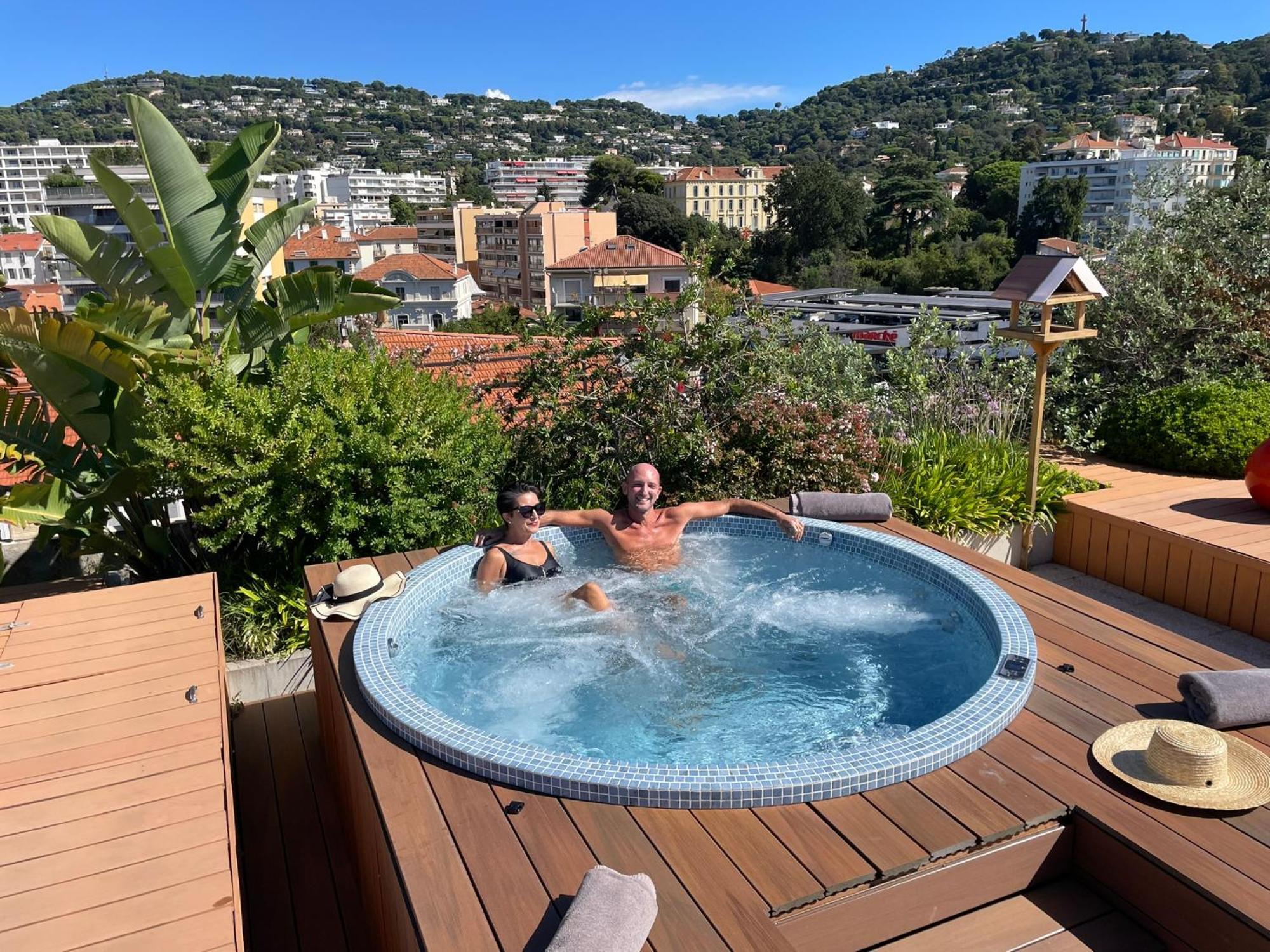 Best Western Premier Le Patio Des Artistes Wellness Jacuzzi Cannes Buitenkant foto